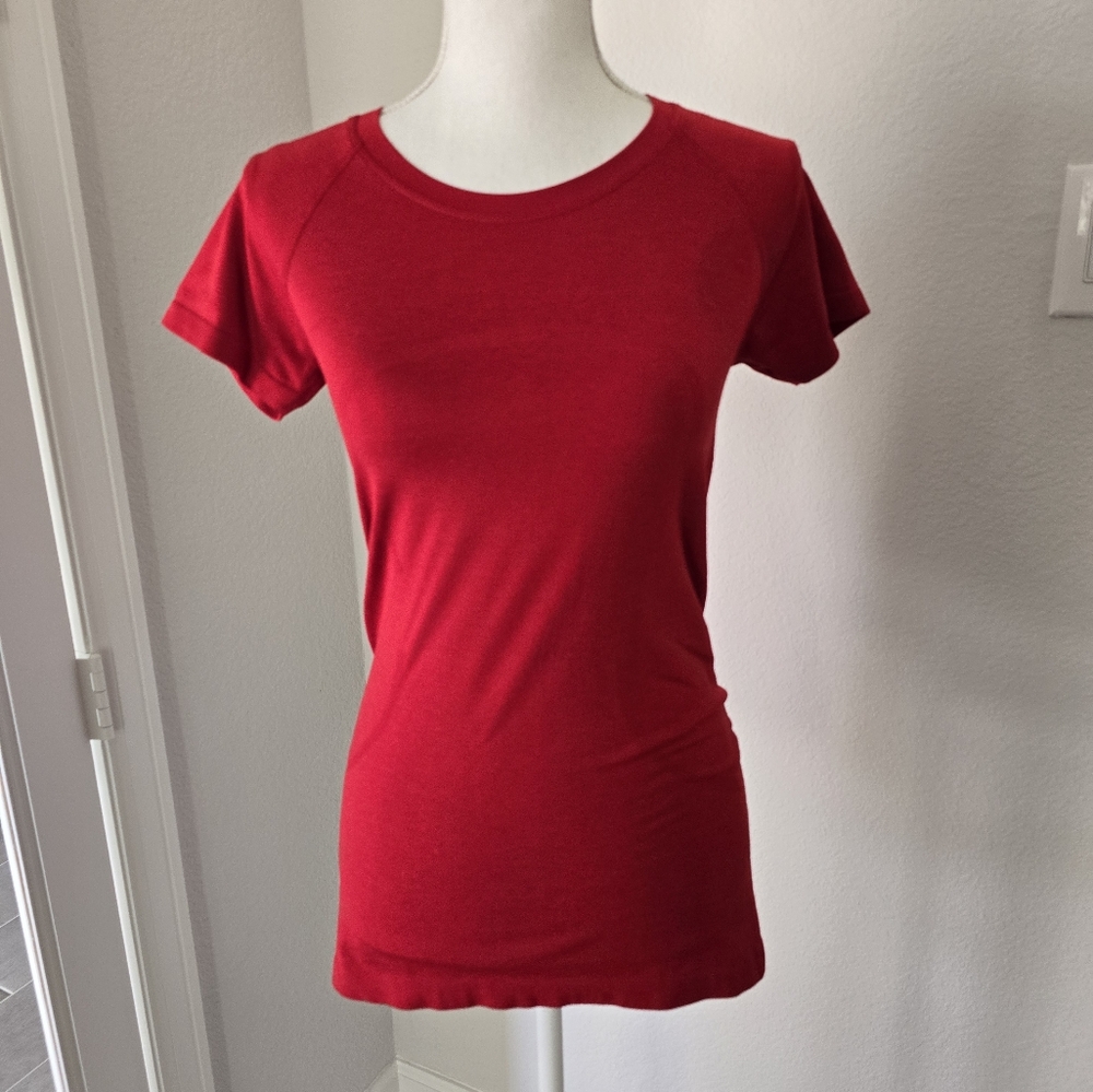 Lululemon tech swift top, 6